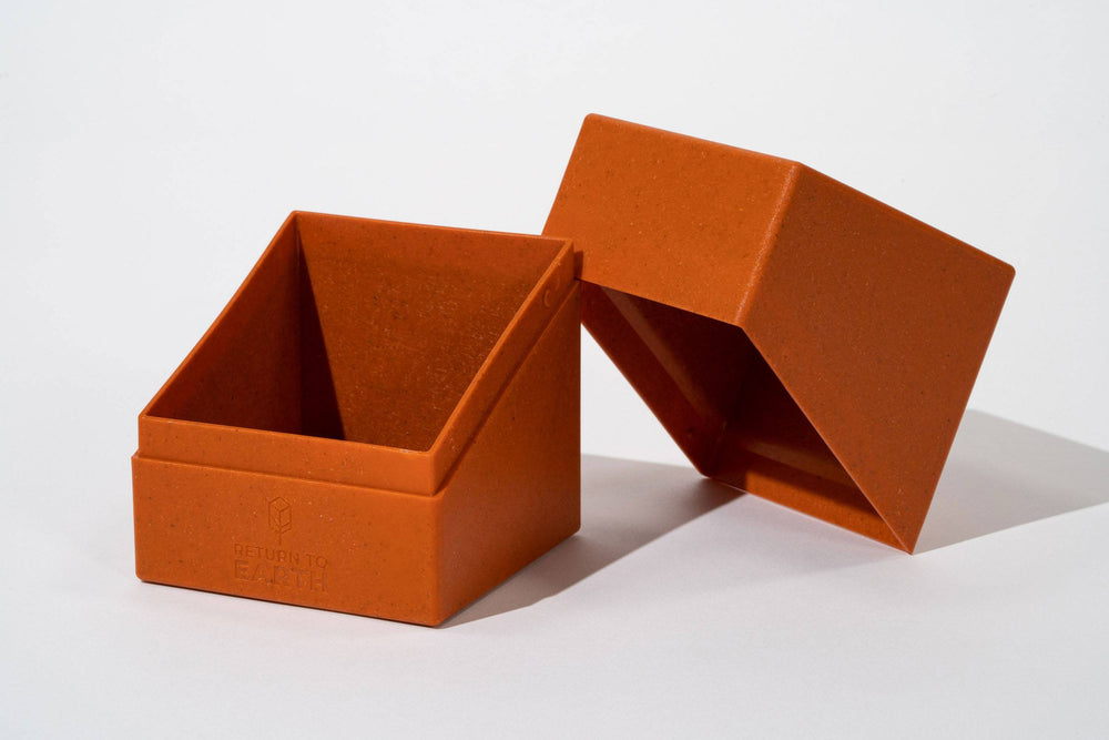 Ultimate Guard Return To Earth Boulder 100+ Deck Case Orange